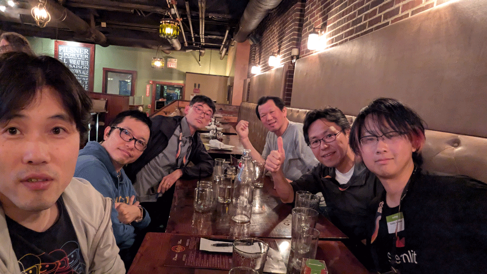 別パーティーに行った日本メンバーと合流