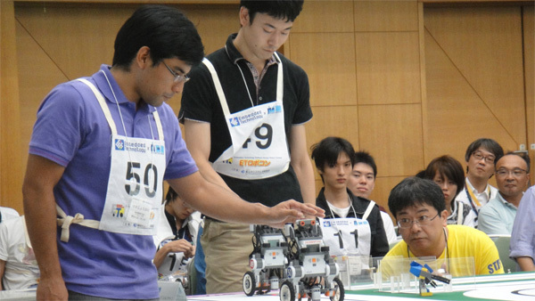 2011 東海地区大会 競技会：緊張のスタート