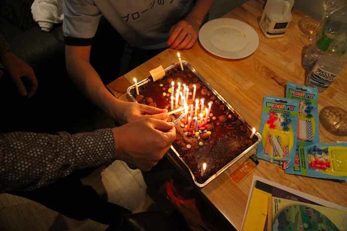 誕生日チョコレートケーキ