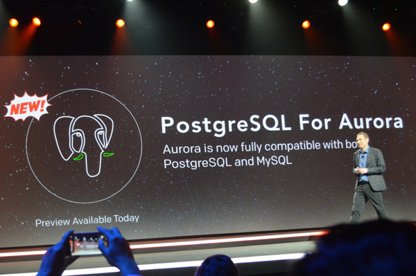 「AWS reInvent 2016」でプレビュー版として発表されたPostgreSQL互換のAurora。AWSはユーザの要望にもとづいて機能拡張を行うが、PostgreSQLへの強いニーズがあったことがうかがえる。