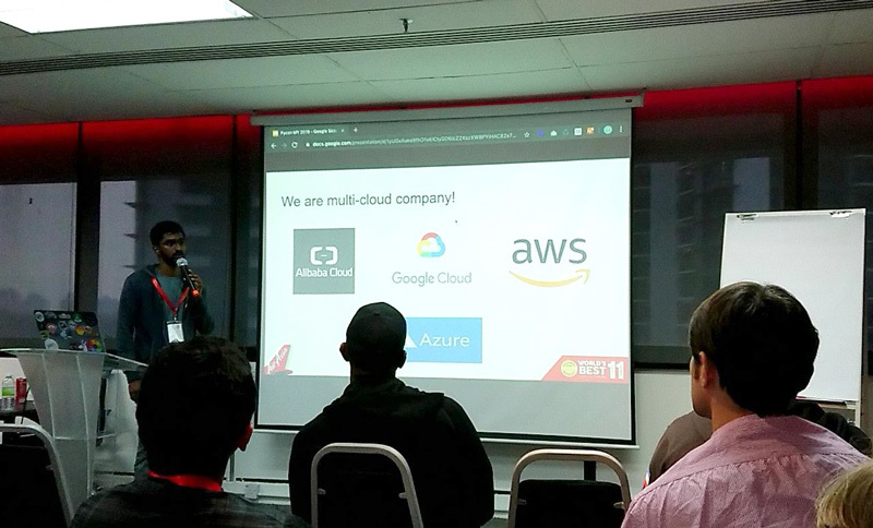 AirAsiaはmulti-cloud company!